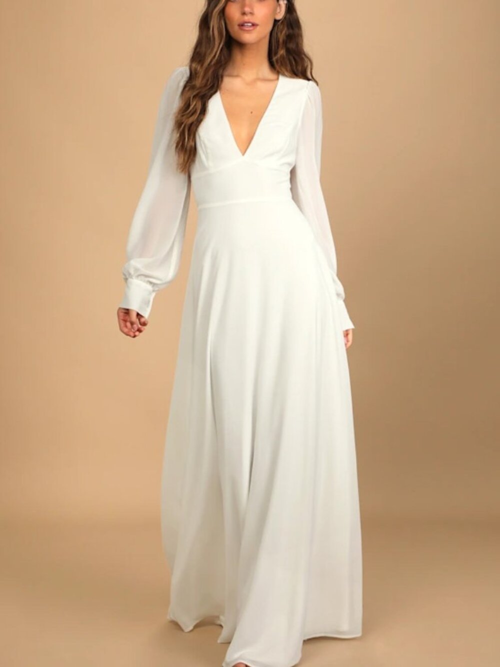 NWOT Lulus Talk About Divine White Long Sleeve Backless Maxi Dress